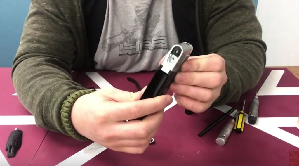 VIDEO:Wlather PPQ Paintball Pistol Magazine Maintenance And Disassembly