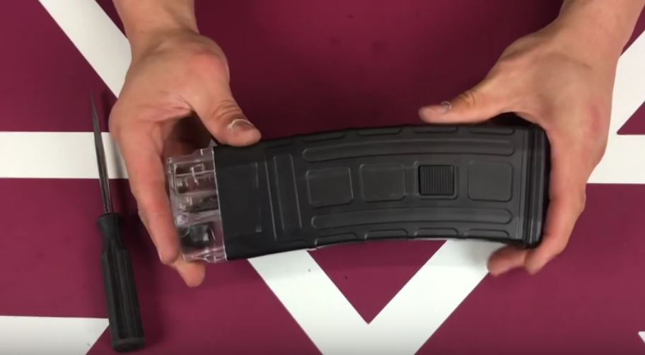 VIDEO: Helix Magazine  Information - Comparison and Quick Tear Down